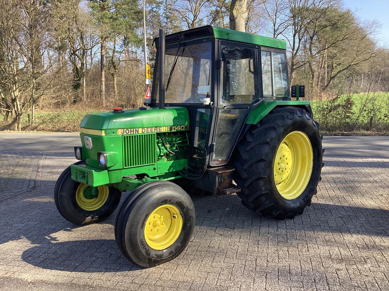 John Deere 1140