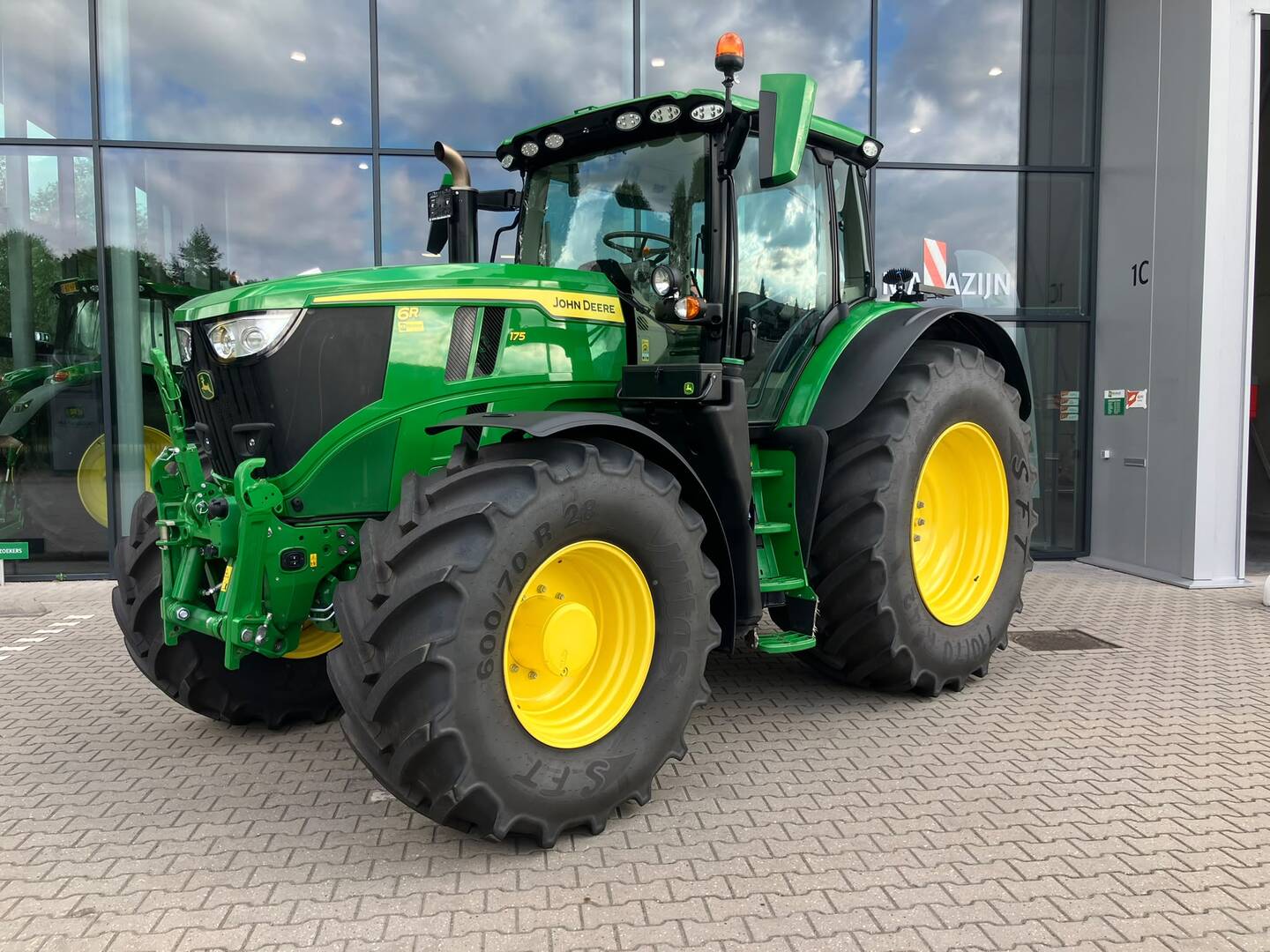 John Deere 6R 175 trekker (REU)  #783659