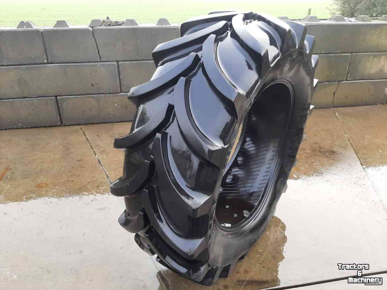 Vredestein 540/65XR38   5465R38  Vredestein