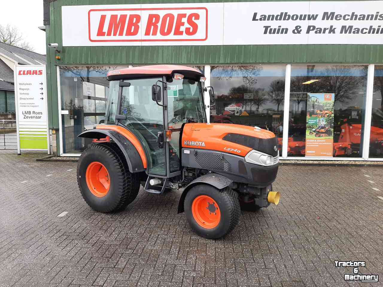 Kubota L5740