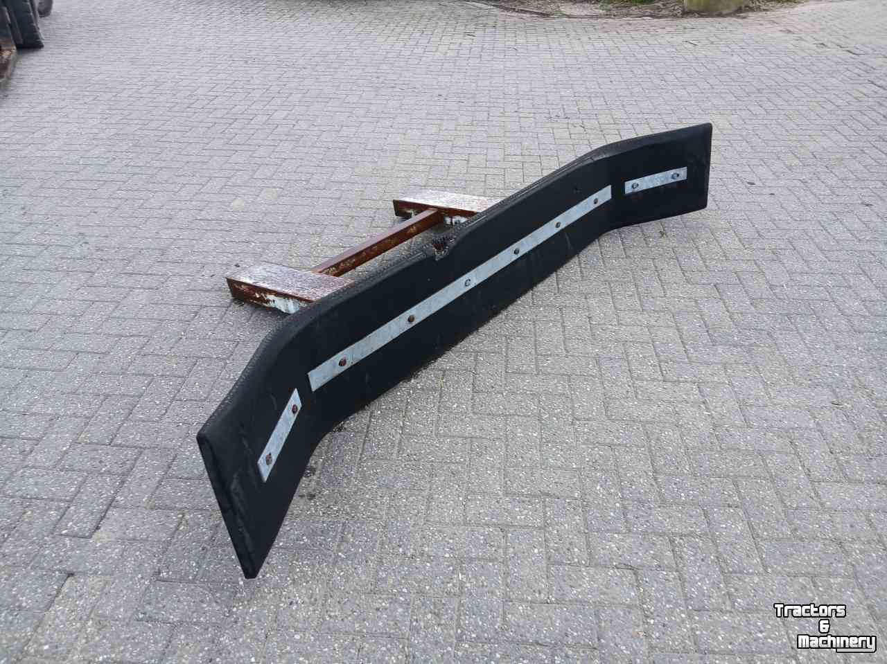 Qmac RS260 rubber schaaf rubberschuif