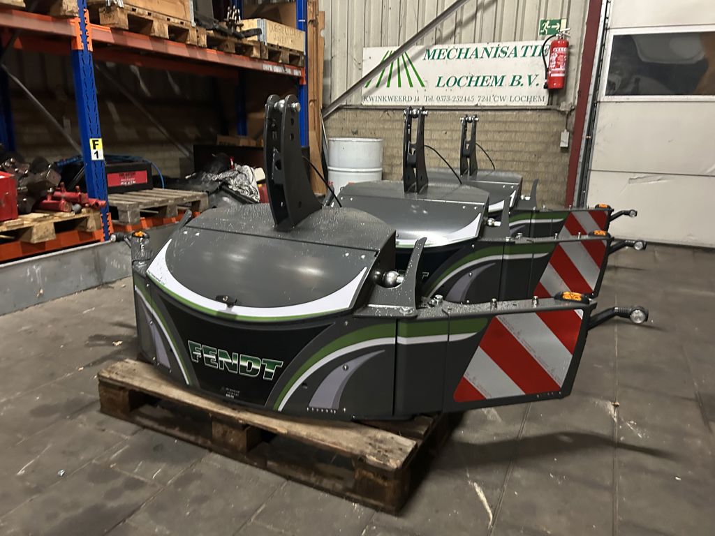 Tractorbumper 800kg + MLlogo  "Demo"