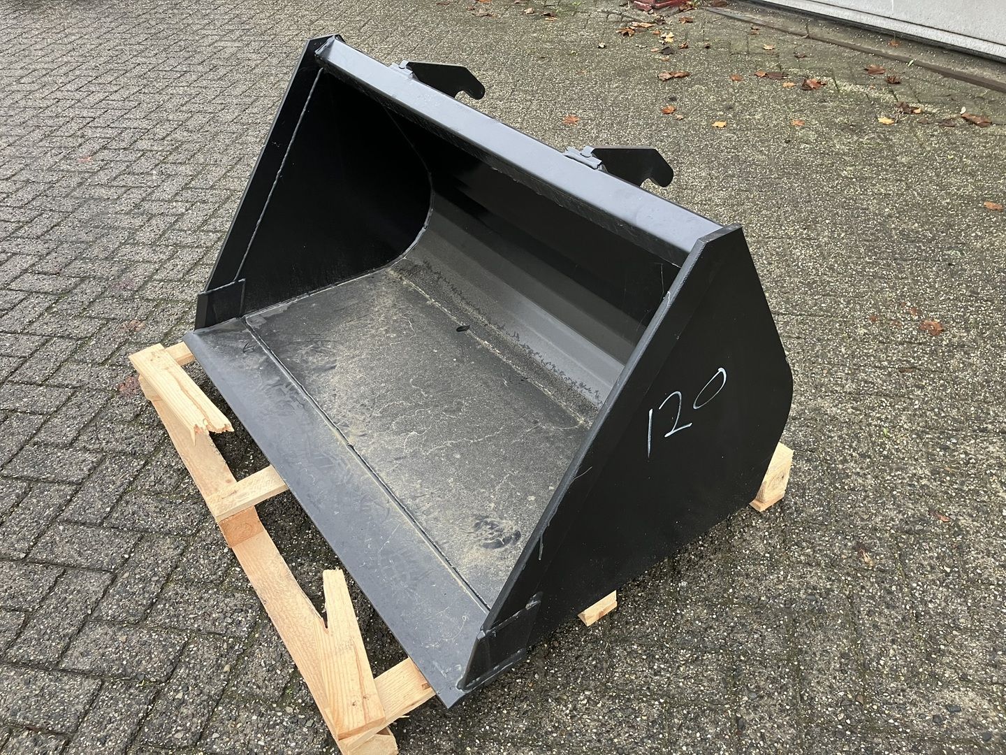 Giant Grondbak 120 cm (LIE)  #36156