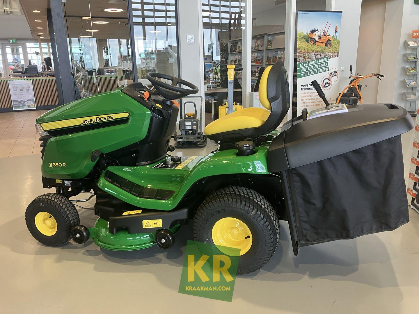 John Deere Zitmaaier / tuintrekker X350R (MM)  #692560